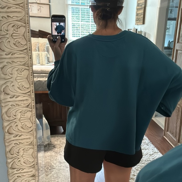 Time and Tru Teal Balloon Sleeved Sweatshirt Size L - Picture 4 of 10